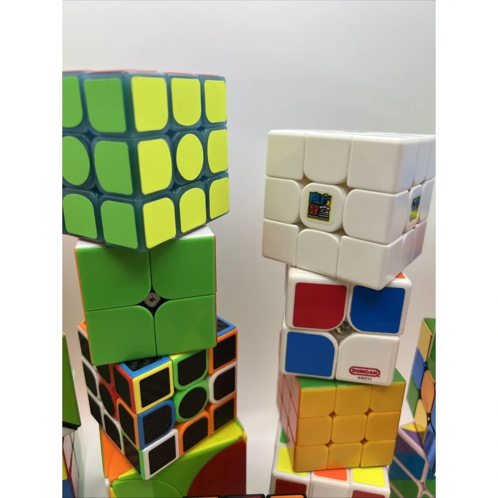 Lot of 21 Assorted Twisty Puzzles Rubik's Cubes